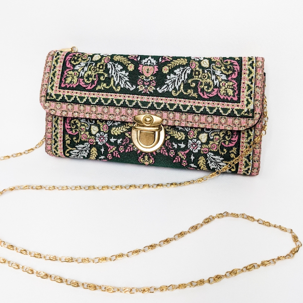 🦋LAST🦋 NWT Brocade Crossbody Clutch Purse, Pink, Green, and Gold